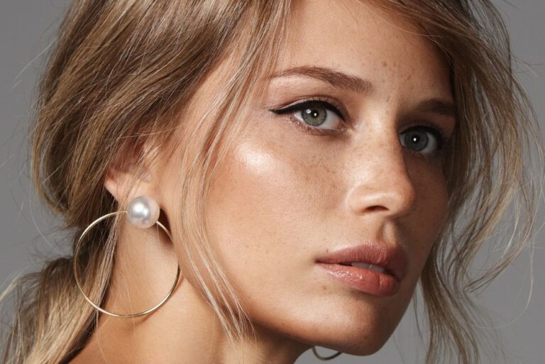 Maquillage de mariage : les dernières tendances, les conseils d'experts et le secret d'une tenue longue durée