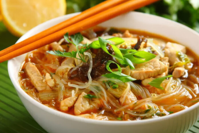 Soupe sichuanaise - découvrez les secrets de la cuisine épicée du Sichuan Soupe sichuanaise - découvrez les secrets de la cuisine épicée du Sichuan